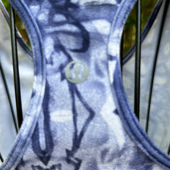 LULULEMON Blue White Tie Dye Tank Top​ - Picture 4 of 5